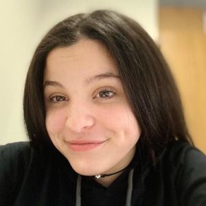 Meet your Posher, Joelys